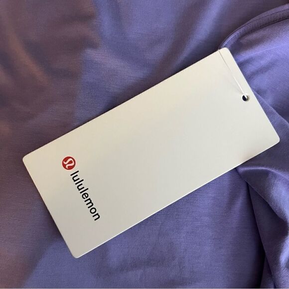 Lululemon Women’s 14 Purple Shoulder Cut Out Yoga Tank NWT - Picture 11 of 11